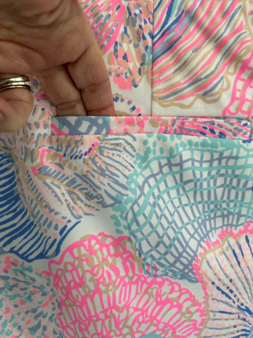 NWT Lilly Pulitzer Shorts Sz 14 - Picture 3 of 6